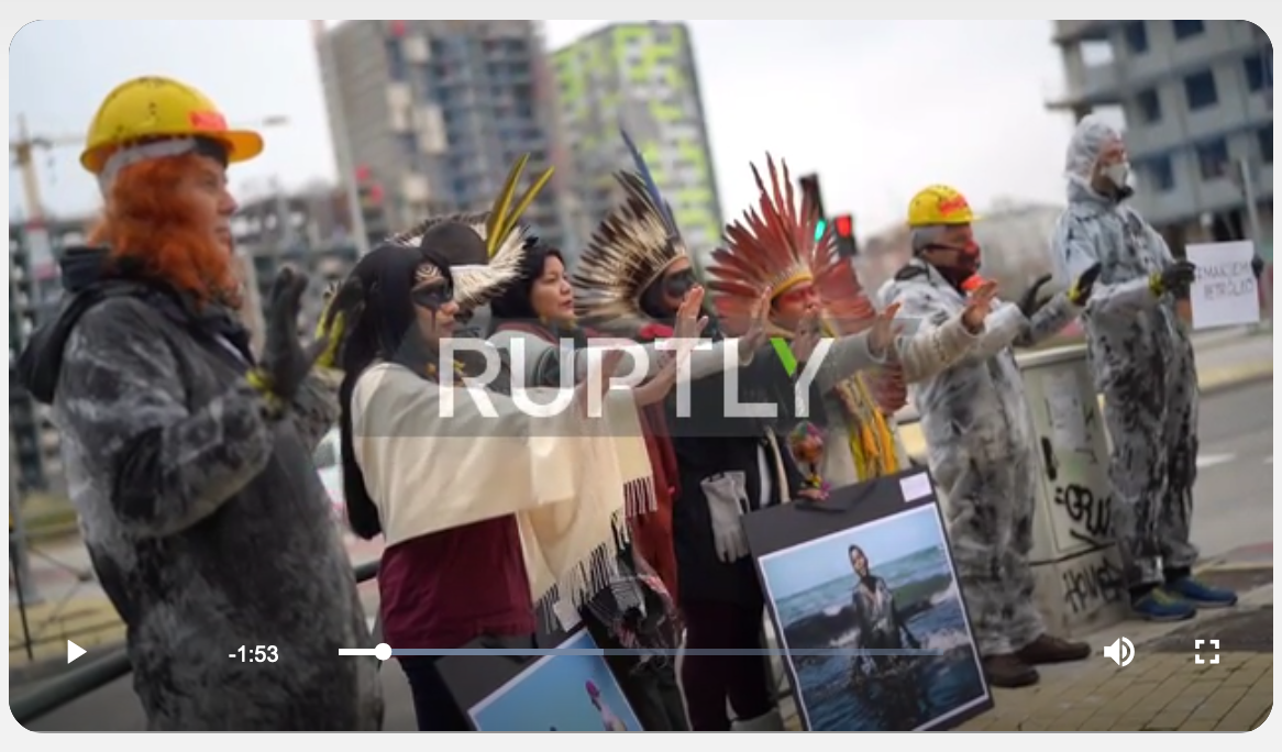Indigenous Brazilians protest oil pollution in front of Repsol HQ in Madrid