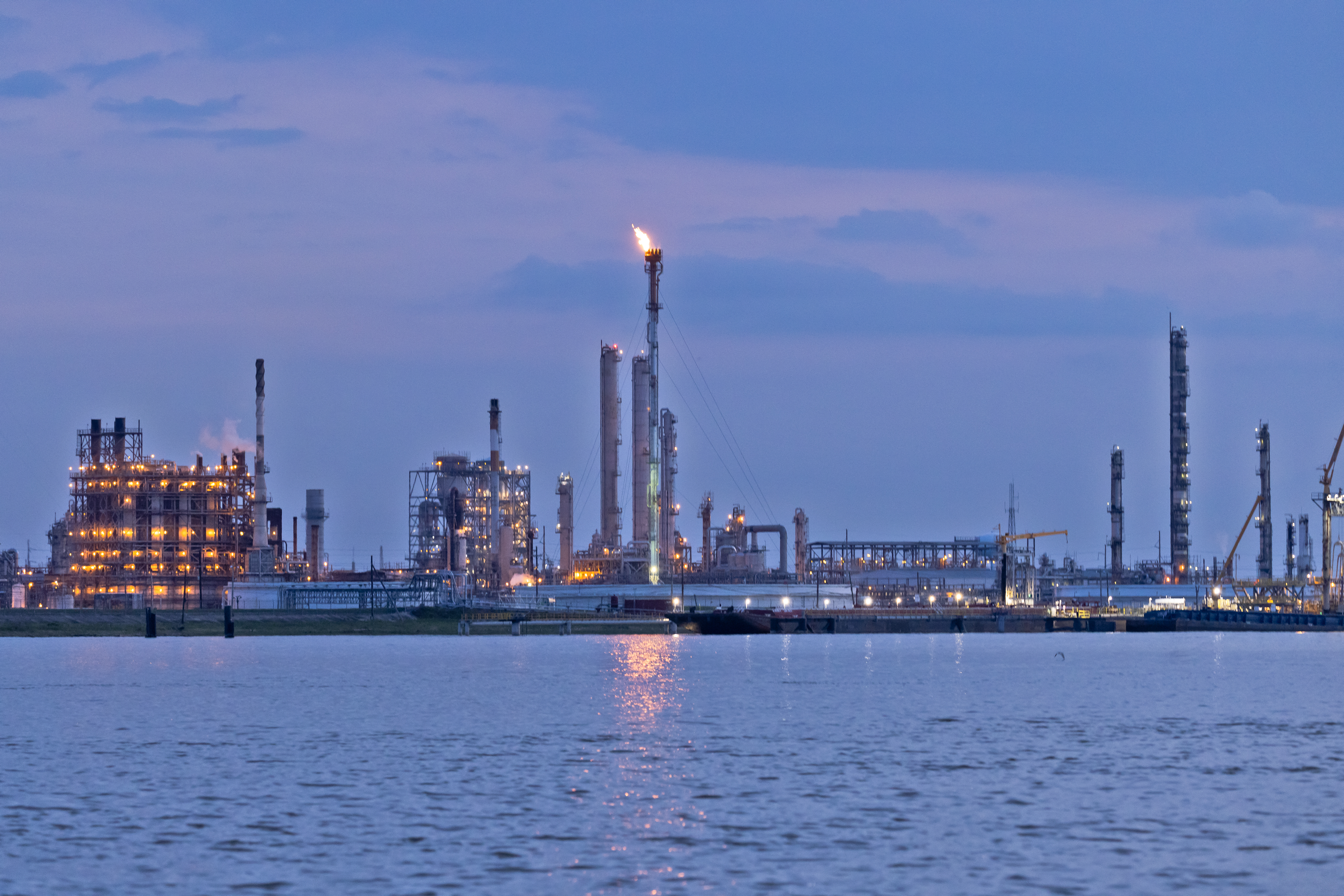 Dow Chemical Plant Flares in Louisiana's 'Cancer Alley' 2 - Photographer Julie Dermansky