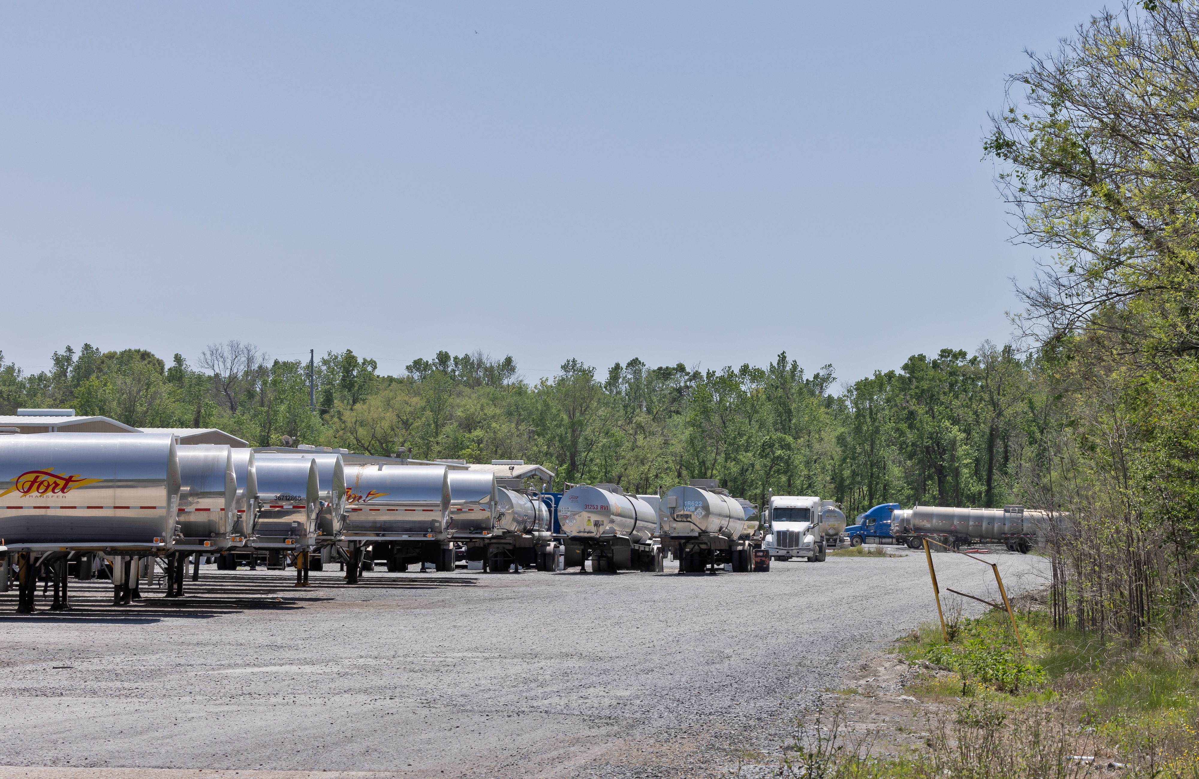 Huntsman Tankers in St Gabriel, Louisiana, in 'Cancer Alley' - Photographer Julie Dermansky