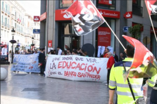 Protesting Banco Santander