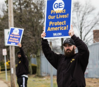 Facing Layoffs, General Electric Workers Demand Company Put Them to Work Producing Ventilators Instead