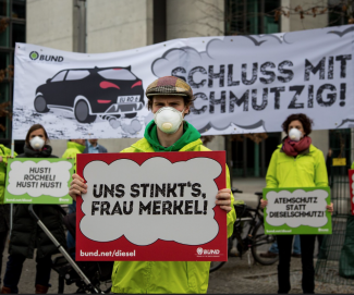 Protest in front of the Dieselgate investigation committee in Berlin PHOTO Jörg Farys/BUND