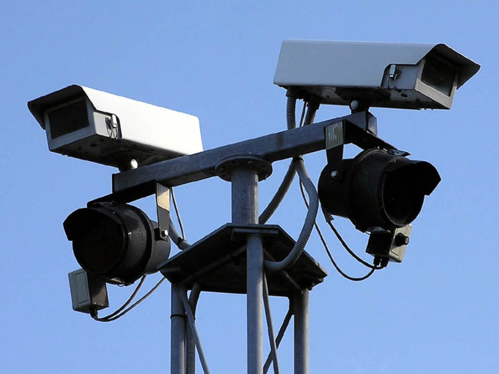 U.S. Government Using Vigilant Solutions Surveillance Cameras and