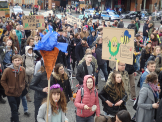 Protesting bayer - monsanto merger 2