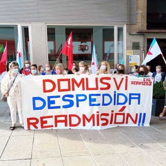 Concentración despedimento DomusVi Ferrol PHOTO CIG