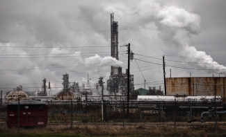 Exxon's Baton Rouge Refinery in Louisiana's 'Cancer Alley' 2 - Photographer Julie Dermansky