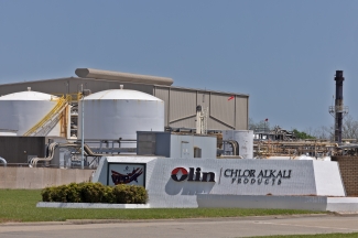 Olin Corp in St Gabreil, Louisiana, in 'Cancer Alley' - Photographer Julie Dermansky 2