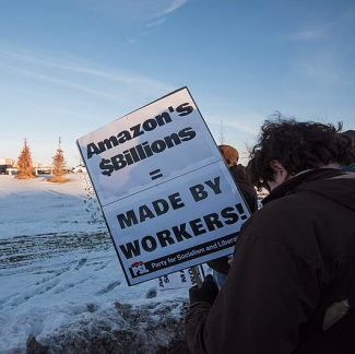 East African worker protest against Amazon PHOTO Fibonacci Blue